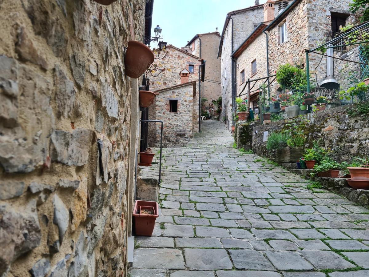 La Casetta Nel Borgo Кастельнуово-ді-Валь-ді-Чечина Екстер'єр фото